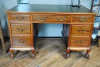 Bureau Engelse stijl.